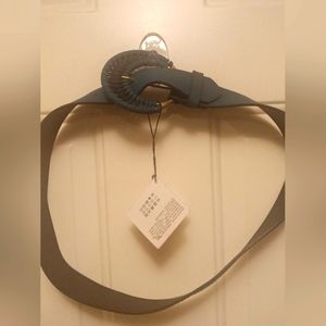 NWT Zara big buckle belt. 27 in. Great for summer!
